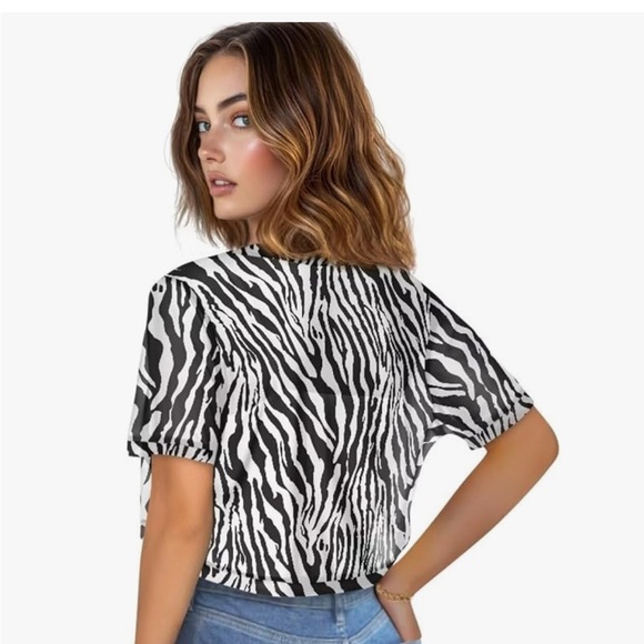 Zebra Print Women's Top - Picture 1 of 3